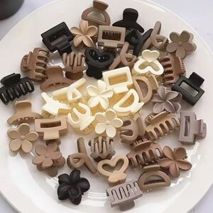NEW 50 Pieces Assorted Color Small Hair Clips Set